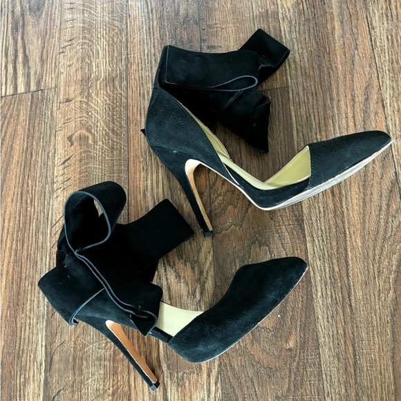 AMINAH ABDUL JILLIL Black Suede Bow Pumps  High Heels Sandals Shoes 8M - Picture 4 of 16